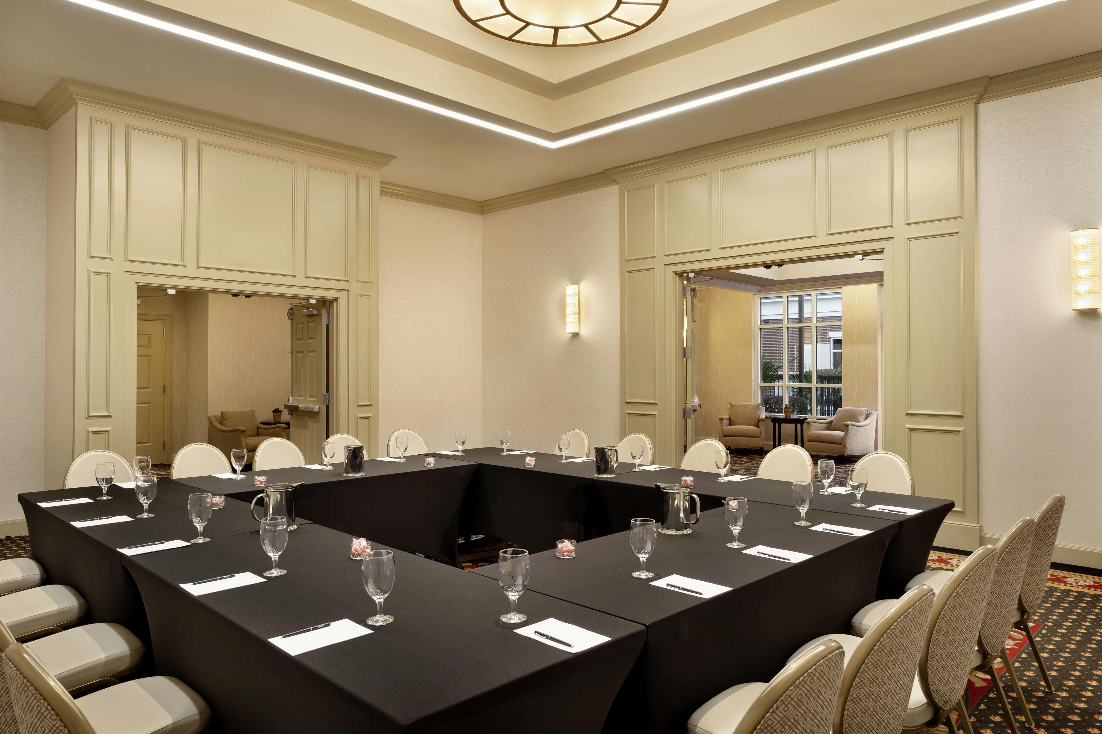 Готель Hilton Columbia Center Екстер'єр фото